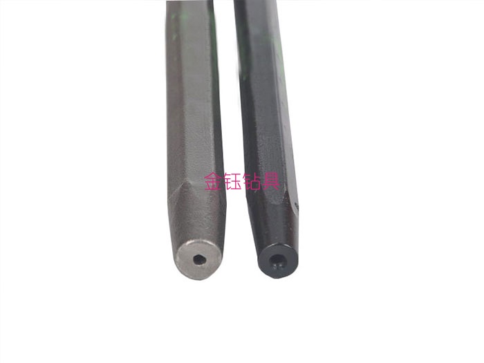 金鈺錐度連接釬桿2