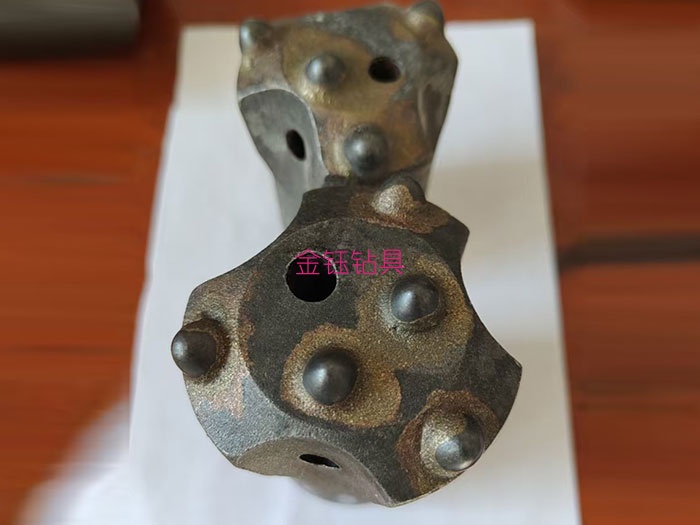 錐度-球齒-金鈺11